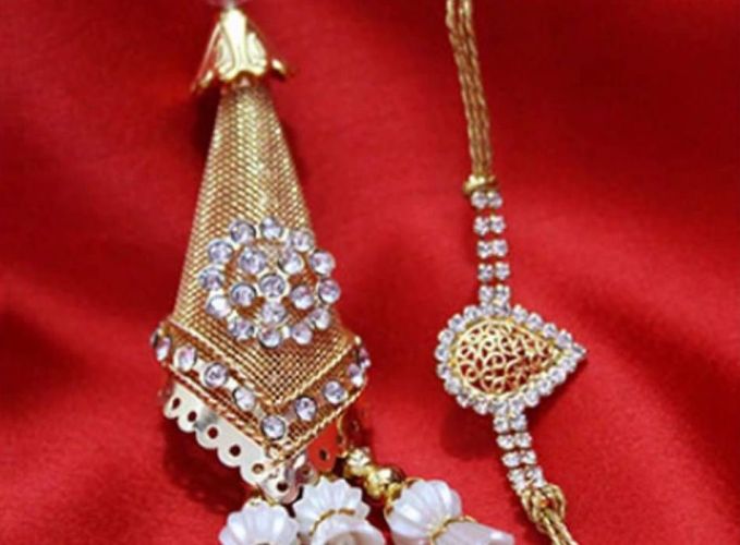 Golden Lumba Rakhi
