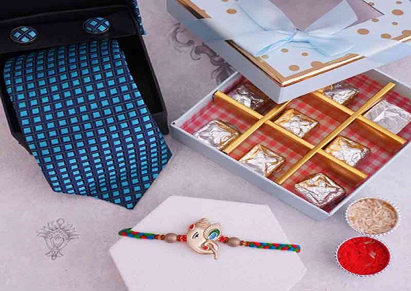 rakhi Gifts for brothers