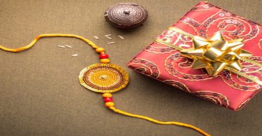 Raksha Bandhan return gifts for sisters under 699